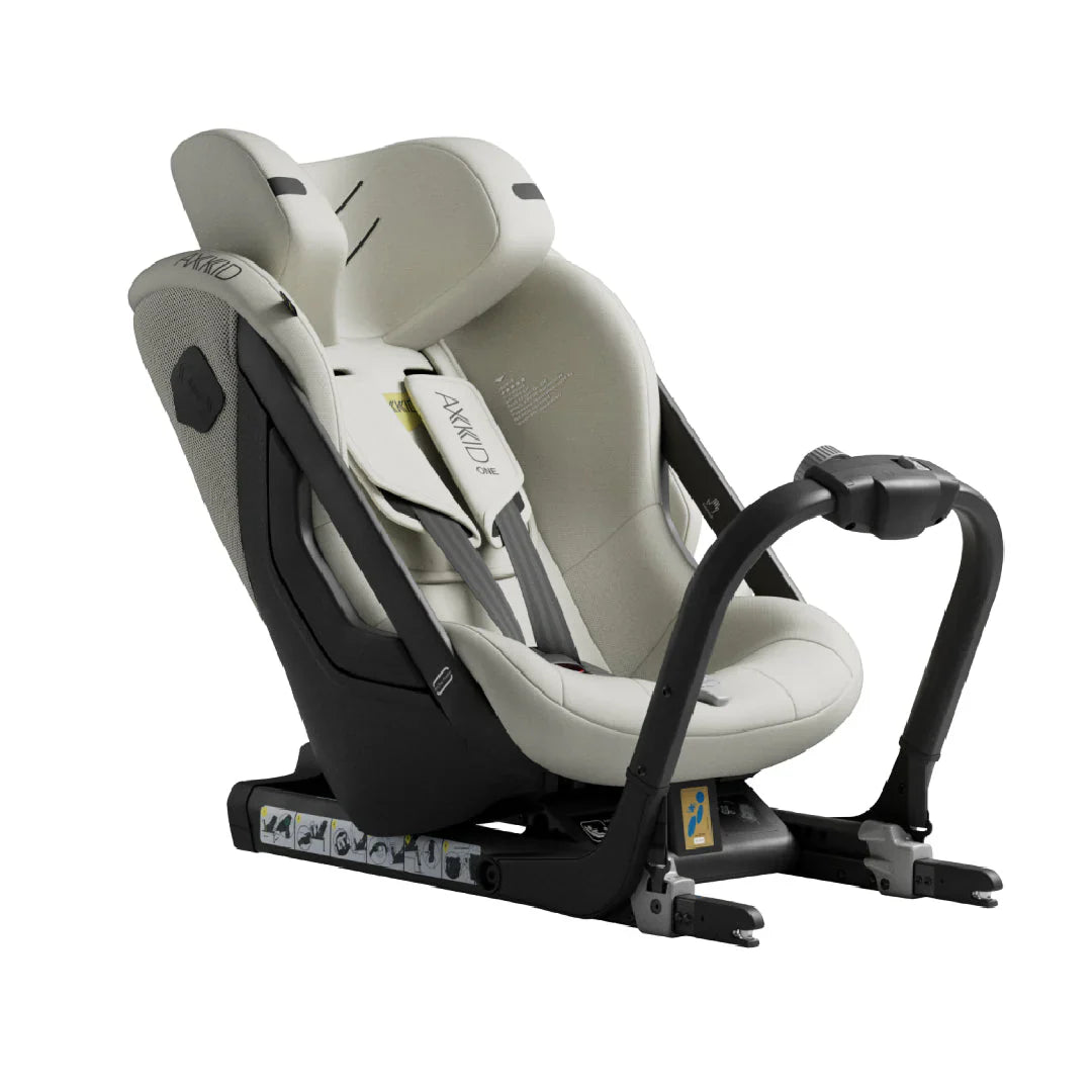 Axkid ONE+3 Car Seat - Beachgrass Beige